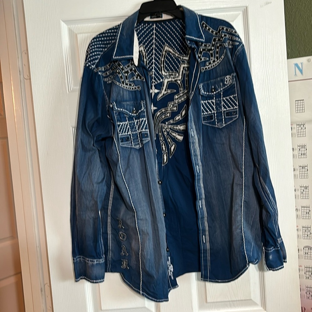 large blue roar signature button up